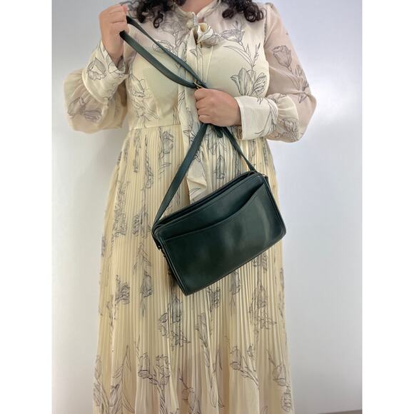 Coach Taylor Zip Bag 9944 Bottle Green Leather Handbag Crossbody Vintage - Picture 15 of 15